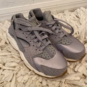 Silver Nike Hurache
